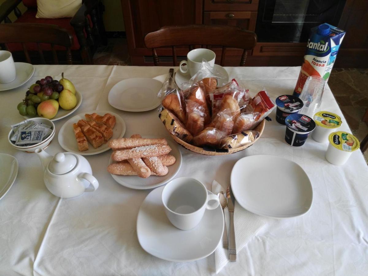 B&B Casa Piras Iun3880 Barùmini Buitenkant foto