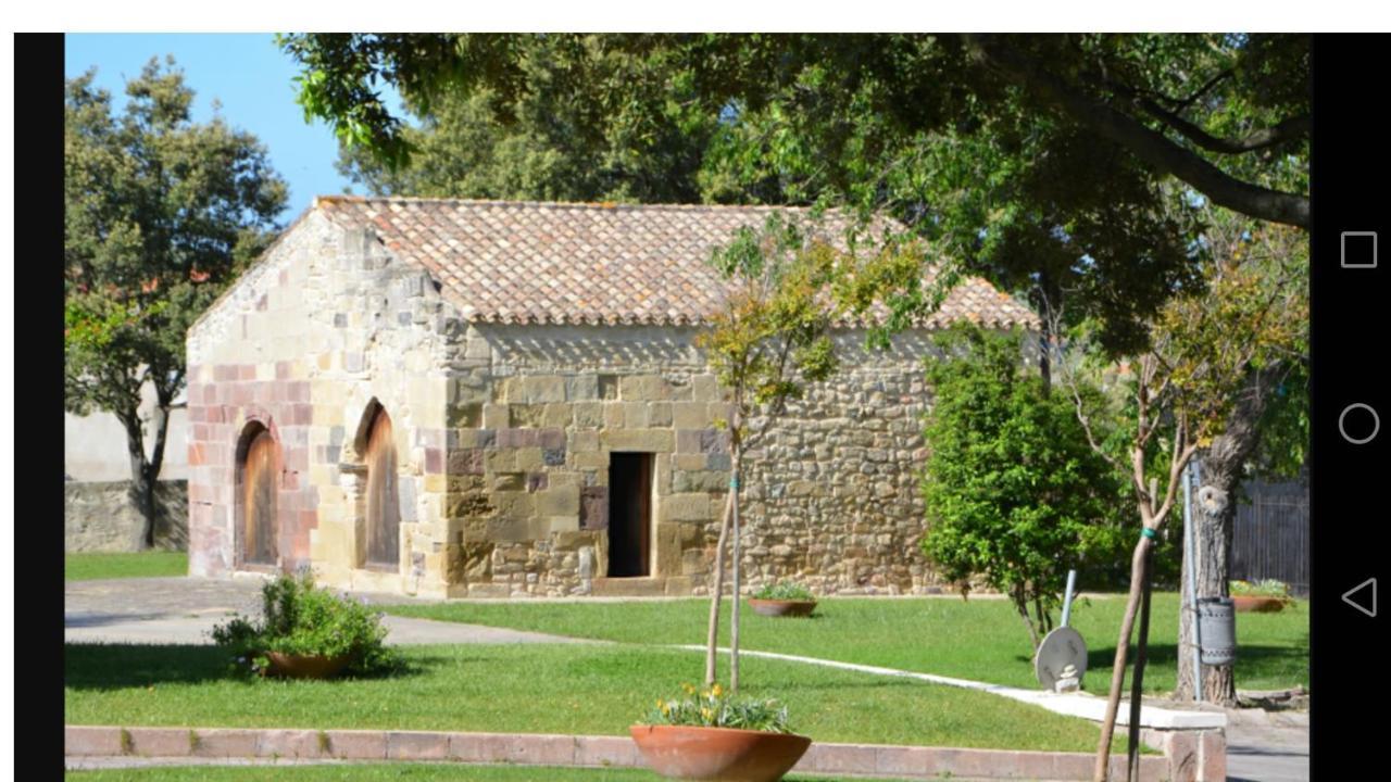 B&B Casa Piras Iun3880 Barùmini Buitenkant foto