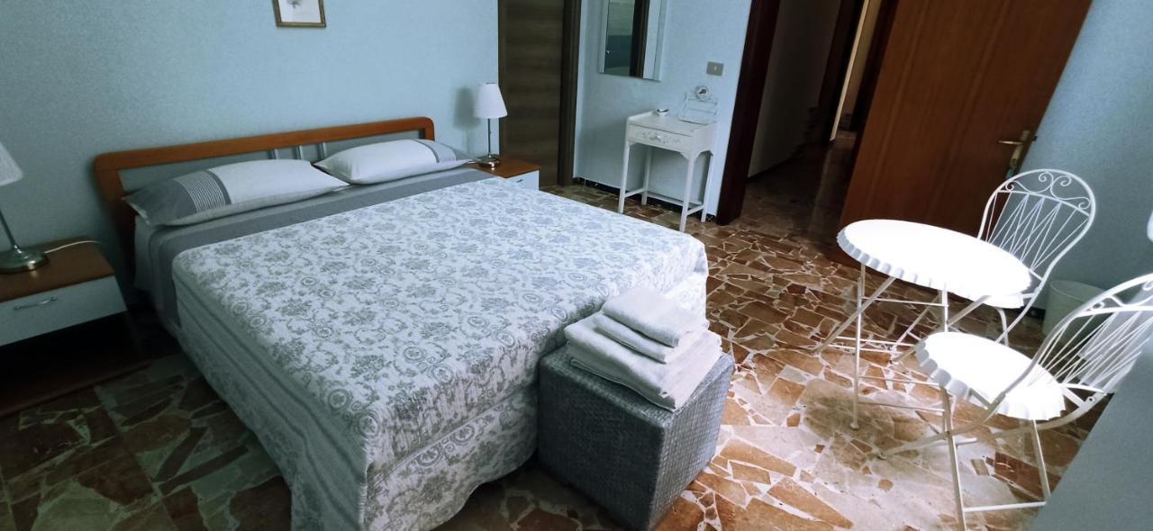 B&B Casa Piras Iun3880 Barùmini Buitenkant foto