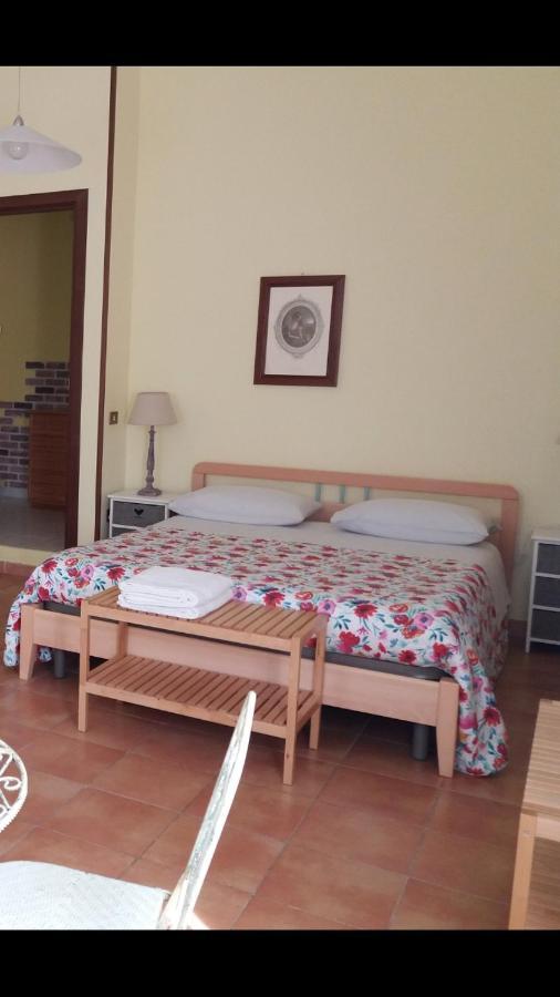 B&B Casa Piras Iun3880 Barùmini Buitenkant foto