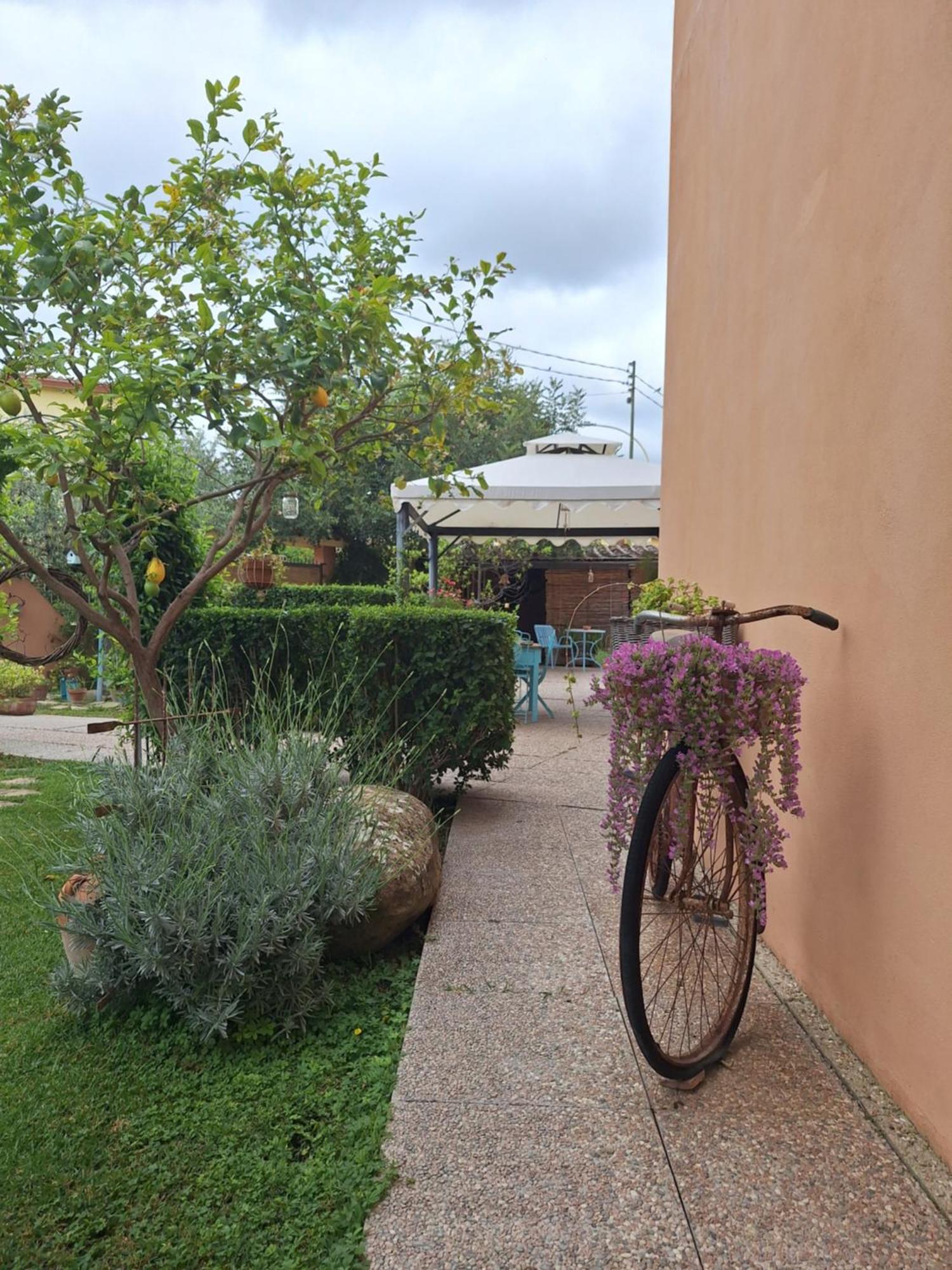 B&B Casa Piras Iun3880 Barùmini Buitenkant foto